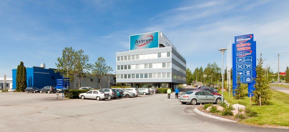 Hotel Salora Сало Екстериор снимка